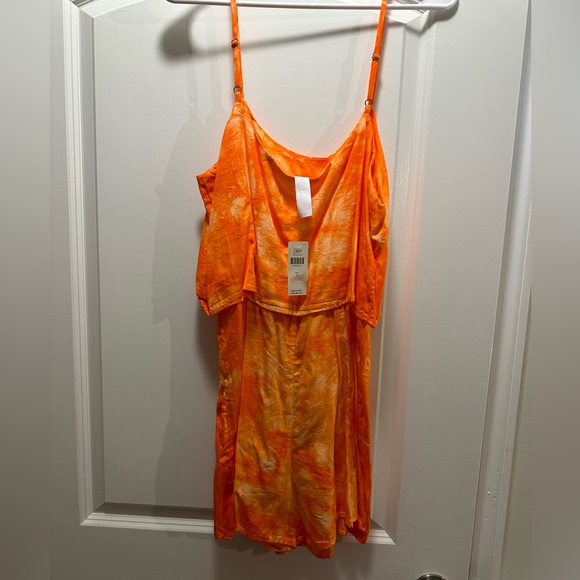 Bright orange tie dye Anthropologie romper. Amadi Emira Tie Dye Romper size S - Picture 3 of 10